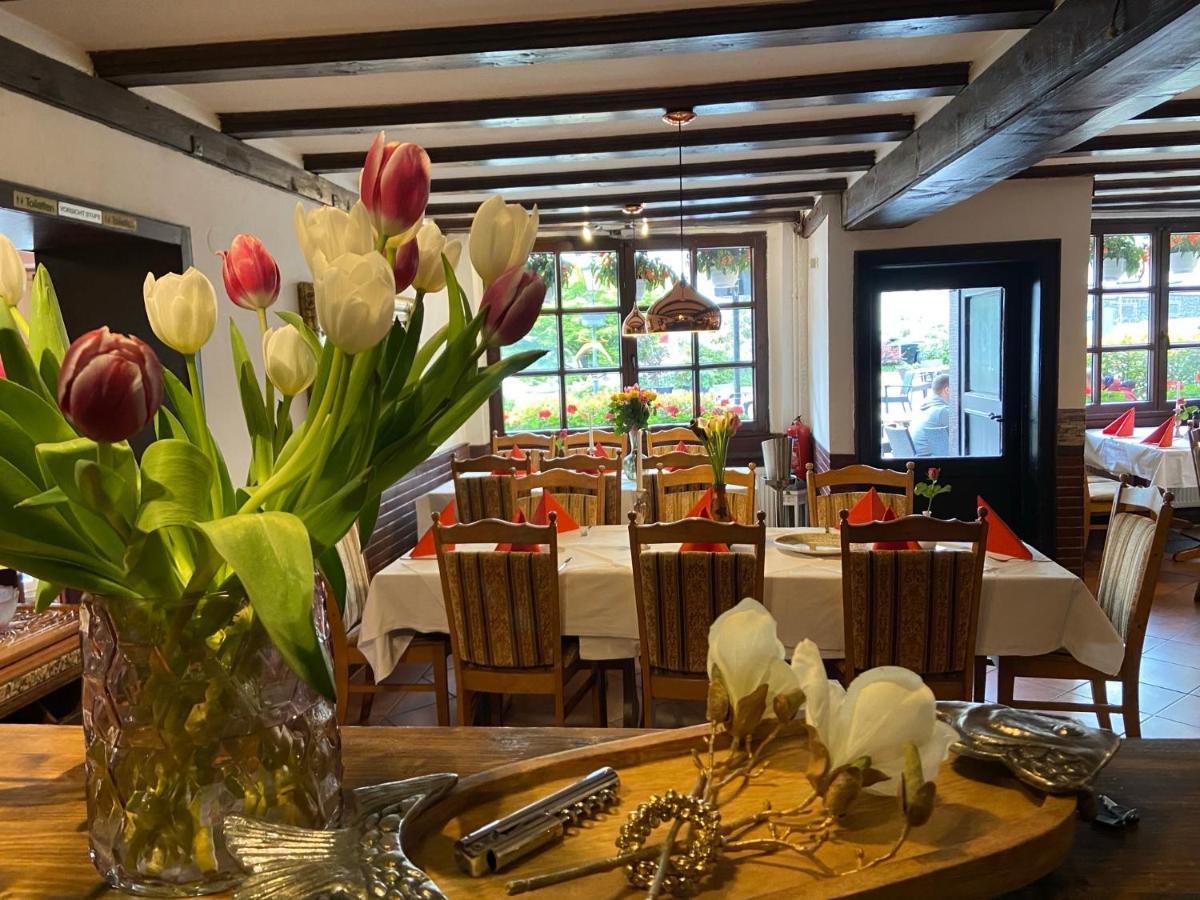 The Burgklause Boutique Hotel Linz am Rhein Exterior foto