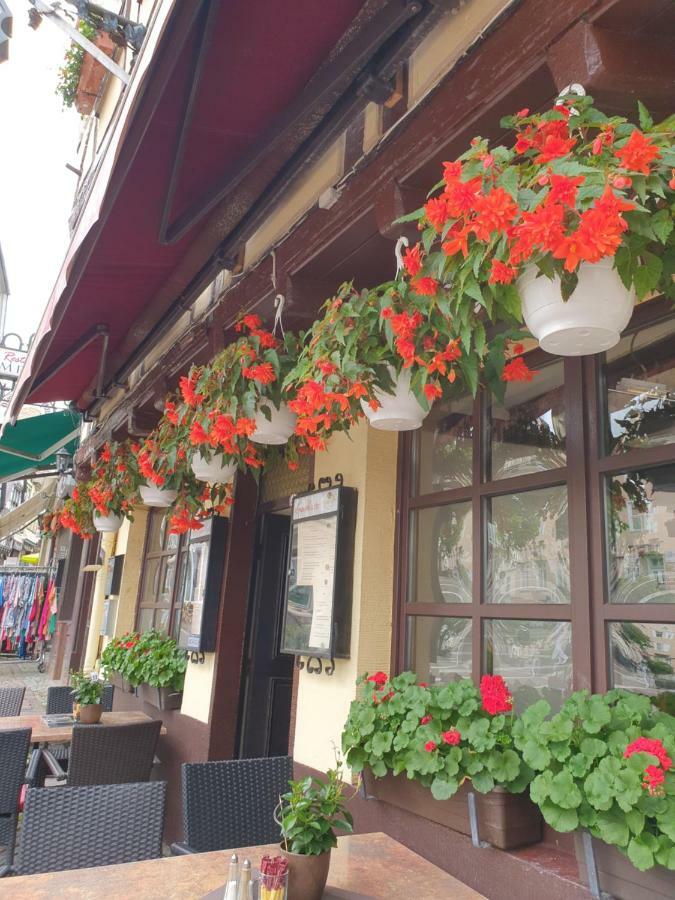 The Burgklause Boutique Hotel Linz am Rhein Exterior foto